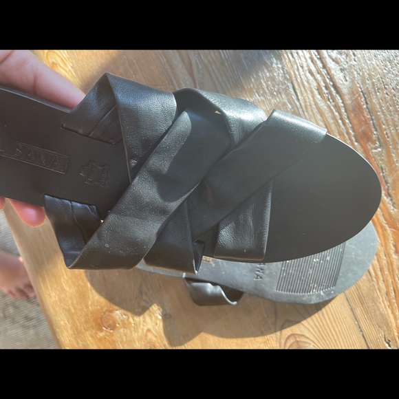 Sol Sana Sandals - Picture 2 of 5